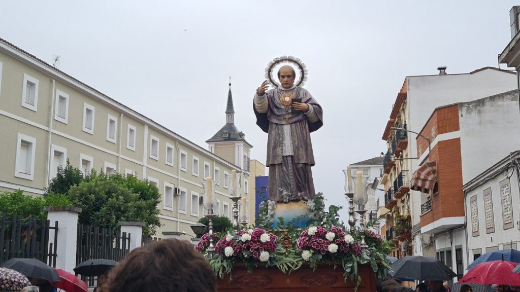 Procesión en nuestro Colegio de Don Benito